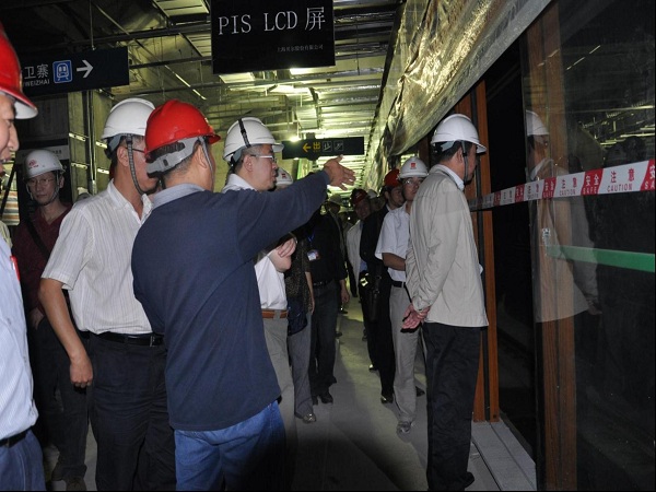 西安地鐵一號(hào)線屏蔽門(mén)系統(tǒng)安裝進(jìn)入最后倒計(jì)時(shí)階段